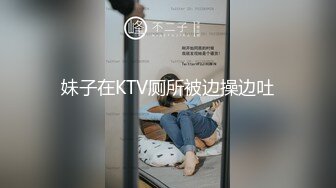 在打游戏时女友给我口交,打完游戏使劲操她