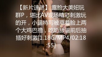 长发轻熟女，情趣比基尼，精致装扮的美少妇，无套啪啪，做爱姿势很多最后内射