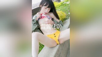 【最新极品抄底】超高质量机场地铁抄底惊现无内小美女 白嫩丰臀太紧致内内夹逼缝里了 (8)