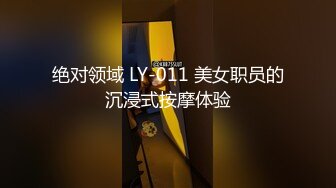 [MP4/ 918M]&nbsp;&nbsp;风骚小少妇酒店3P激情！骑乘位操逼大屌插嘴！特写视角猛操大屁股，小嘴吸吮很享受