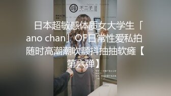 还是少妇会勾人，对着镜头跟大哥舌吻，喂大哥吃奶子，性感的情趣内衣让大哥舔逼，无套抽插多体位爆草内射了