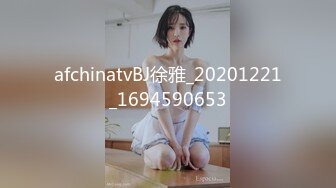 一整天都想要女婿的大屌想得受不了的岳母的诱惑