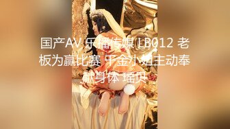 [MP4/ 1.35G] 真实女同！金手指让女友满足！多毛骚逼震动棒磨阴蒂，手指插入一顿扣，手法不错