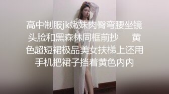 -很火的台湾SWAG系列 白虎美女大战N个男人 口爆一波再3P高潮喷水