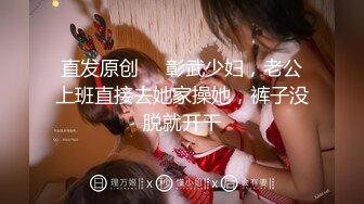 酒店一群小年轻嫩妹群P淫乱，姐妹互玩卫生间尿尿洗澡，再无套啪啪