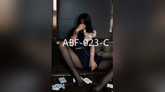 STP34022 清純甜美尤物美少女 大黑牛玩弄騷 塞著跳蛋雙管齊下 爽的扭動身體