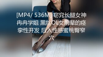 大神潜入办公楼内部女厕偷拍抽烟的可爱小美女